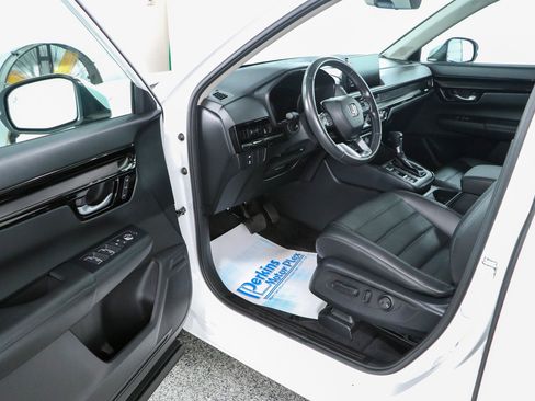 Used 2024 Honda CR-V EX-L image 3