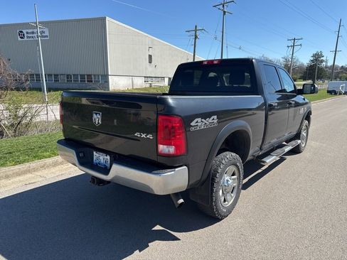 Used 2018 RAM 2500 Tradesman w/ Chrome Appearance Group image 3