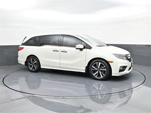 Used 2019 Honda Odyssey Elite image 17