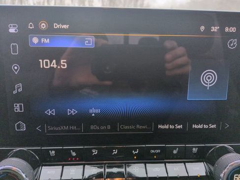 Used 2025 Chevrolet Colorado ZR2 w/ Technology Package image 13