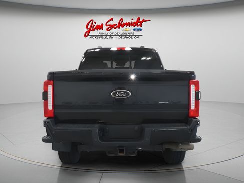 Used 2024 Ford F250 Lariat w/ Lariat Ultimate Package AWD/4WD image 5