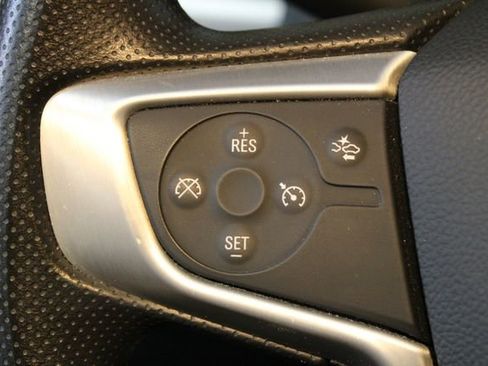 Used 2023 GMC Acadia SLE w/ Trailering Package image 24