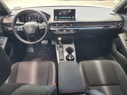 Used 2025 Honda Civic Sport image 8