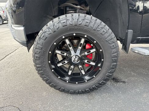 Used 2019 Chevrolet Silverado 1500 LTZ w/ LTZ Premium Package image 10