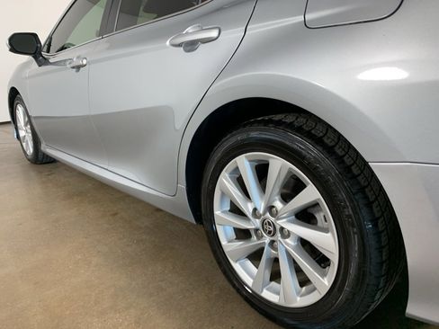 Used 2024 Toyota Camry LE image 15