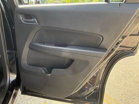 Used 2017 GMC Terrain SLE AWD/4WD image 23