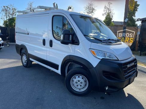 Used 2023 RAM ProMaster 1500 w/ Interior LED Lighting Group FWD image 2