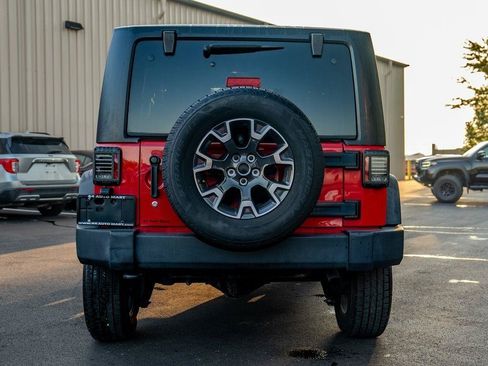 Used 2012 Jeep Wrangler Sport AWD/4WD image 3