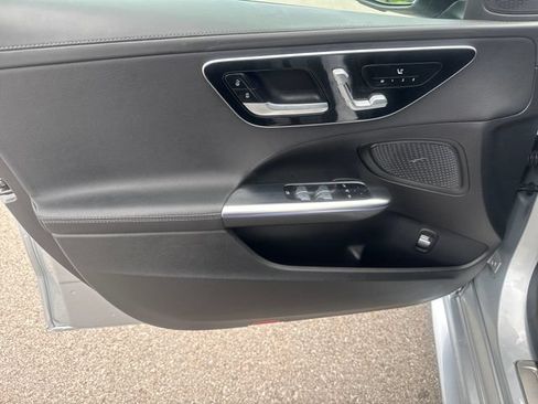 Used 2023 Mercedes-Benz C 300 Sedan image 9