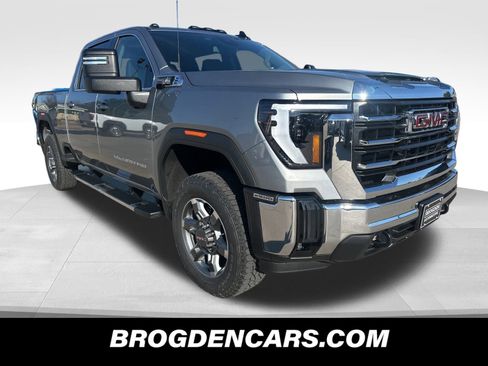 New 2026 GMC Sierra 2500 SLE w/ SLE Value Package; image 10
