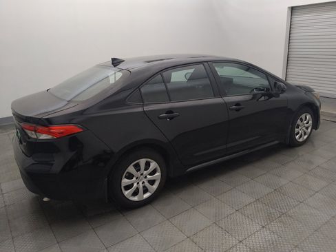 Used 2025 Toyota Corolla LE FWD image 10