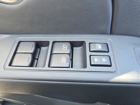 New 2026 Nissan Frontier SV w/ All-Weather Content Package AWD/4WD image 25