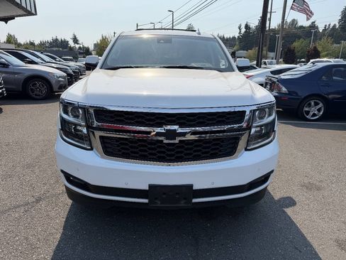 Used 2018 Chevrolet Tahoe LT w/ Luxury Package AWD/4WD image 7