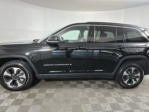 Used 2024 Jeep Grand Cherokee Limited 4xe AWD/4WD image 5