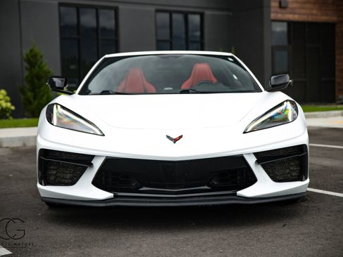 Used 2020 Chevrolet Corvette Stingray Coupe w/ Z51 Performance Package RWD image 22