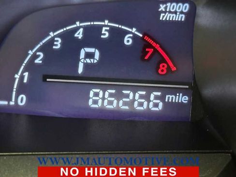 Used 2015 MAZDA MAZDA3 i Touring w/ Technology Package FWD image 20