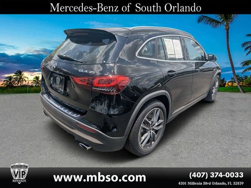 Certified 2021 Mercedes-Benz GLA 35 AMG 4MATIC image 17
