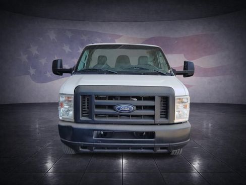 Used 2019 Ford E-350 and Econoline 350 Super Duty w/ Power Windows & Locks Group RWD image 8