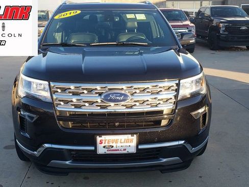 Used 2019 Ford Explorer Limited w/ Ford Safe & Smart Package AWD/4WD image 3