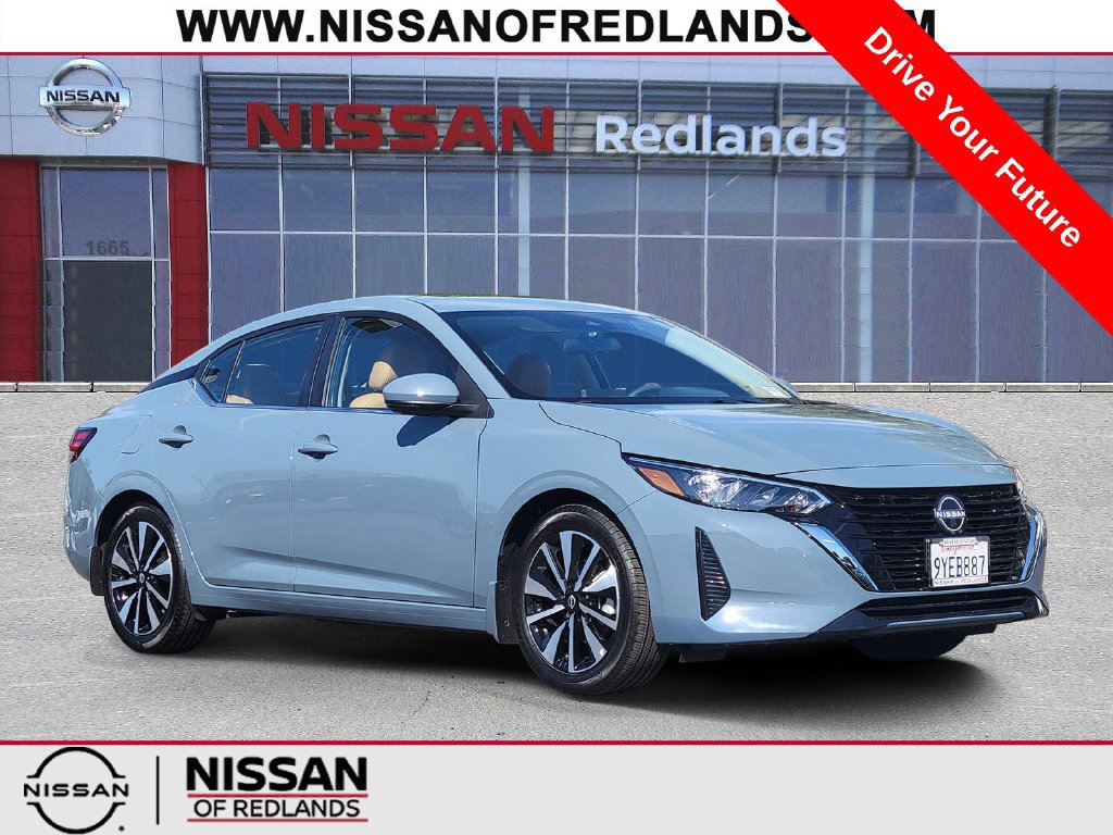 Used 2025 Nissan Sentra SV w/ SV Premium Package FWD image 1