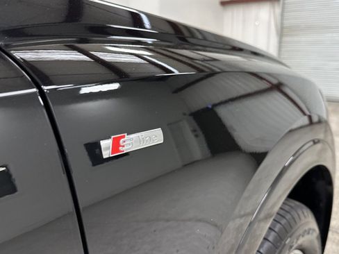 Used 2022 Audi Q3 2.0T Premium image 30