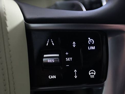 Used 2023 Land Rover Range Rover SE AWD/4WD image 20