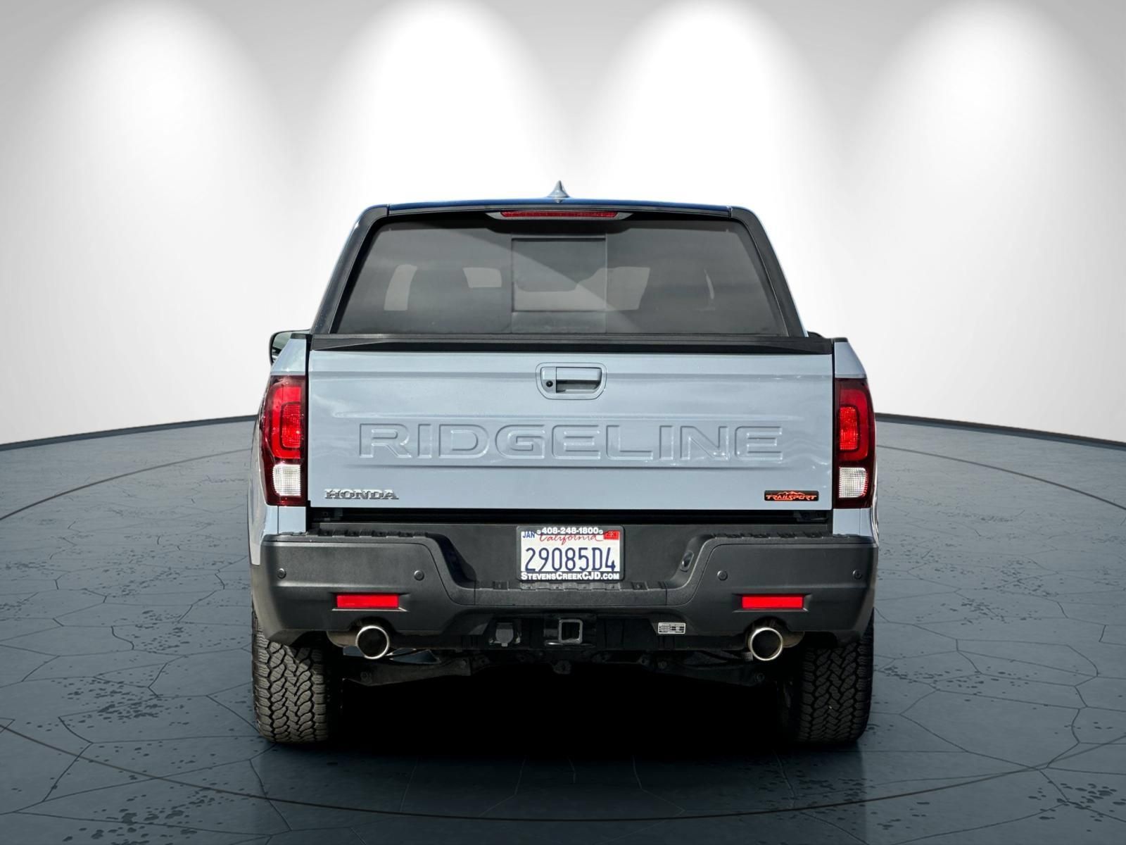 Used 2025 Honda Ridgeline TrailSport image 5