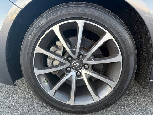 Used 2017 Acura TLX V6 w/ Technology Package FWD image 8