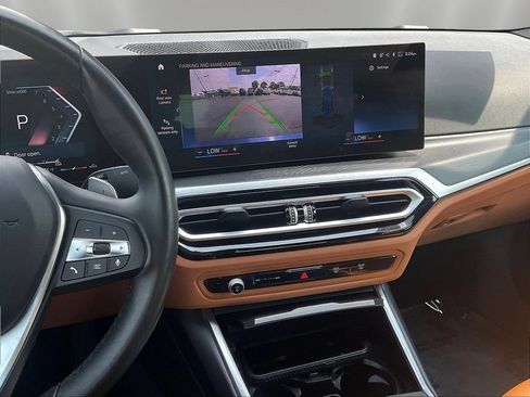 Used 2023 BMW 330i xDrive Sedan w/ Driving Assistance Package AWD/4WD image 9