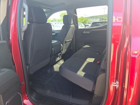 New 2025 Chevrolet Silverado 1500 RST w/ Dark Appearance Package image 24