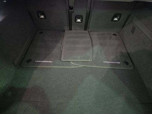 Used 2023 Porsche Taycan 4S image 37