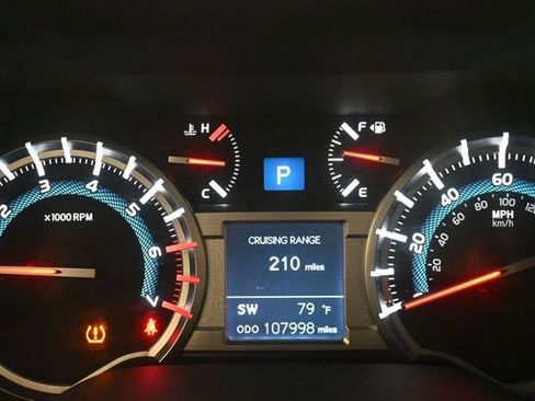 Used 2019 Toyota 4Runner SR5 Premium AWD/4WD image 17