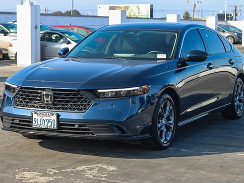 Used 2024 Honda Accord EX-L image 3
