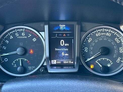 Used 2021 Toyota Tacoma SR5 image 31