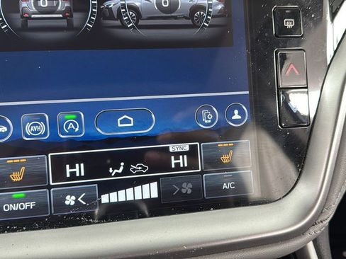 Used 2024 Subaru Outback Limited XT image 27