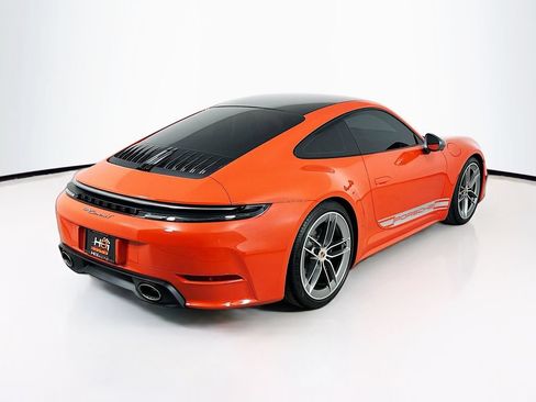 Used 2025 Porsche 911 Carrera T RWD image 6