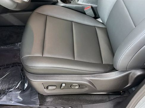 New 2026 Chevrolet Colorado LT w/ LT Convenience Package AWD/4WD image 20