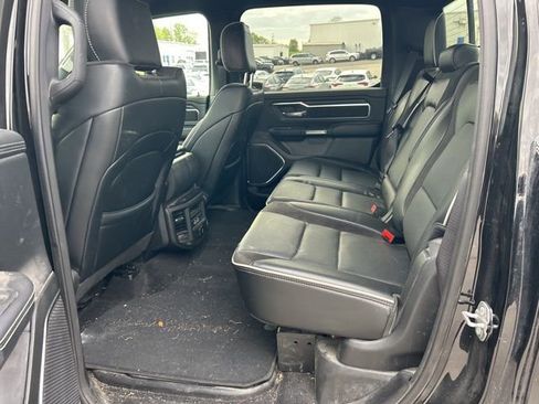 Used 2025 RAM 1500 Laramie AWD/4WD image 9