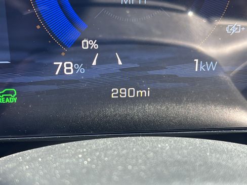 New 2026 Chevrolet Equinox EV LT image 23