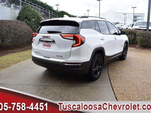 Used 2023 GMC Terrain AT4 w/ Tech Package image 11