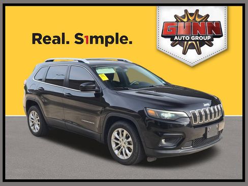 Used 2019 Jeep Cherokee Latitude w/ Popular Appearance Group FWD image 1