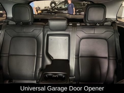 Used 2021 Lincoln Corsair AWD w/ Premium Package image 14