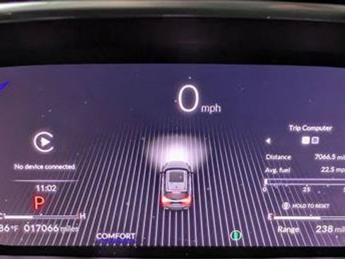 Used 2025 Acura MDX FWD image 11