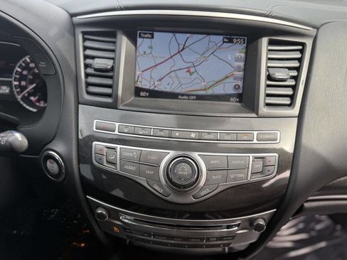 Used 2019 INFINITI QX60 Luxe w/ Essential Package image 18