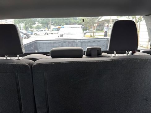 Used 2022 Chevrolet Silverado 1500 Custom RWD image 13