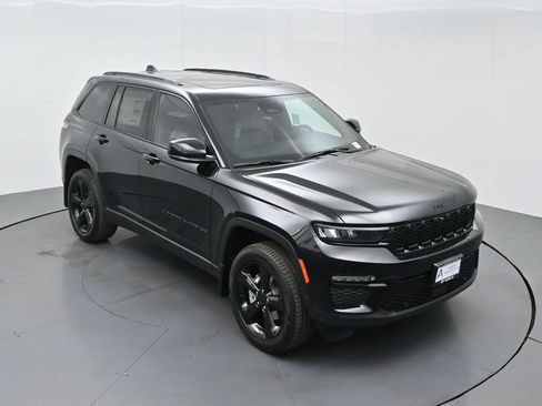 New 2025 Jeep Grand Cherokee Limited w/ Luxury Tech Group II image 58