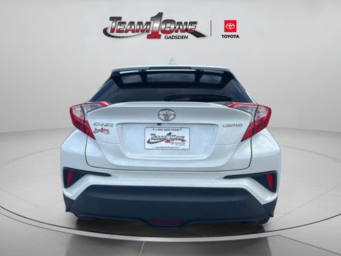 Used 2022 Toyota C-HR Limited FWD image 6