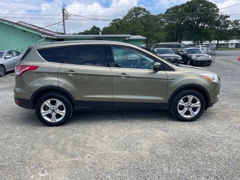 Used 2013 Ford Escape SE AWD/4WD image 9