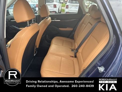 Used 2024 Kia Seltos EX image 11
