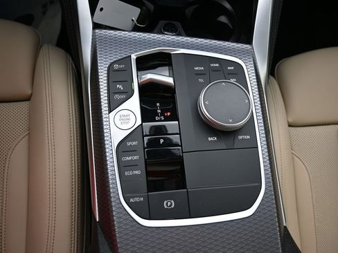 Used 2025 BMW M240i xDrive Coupe image 29